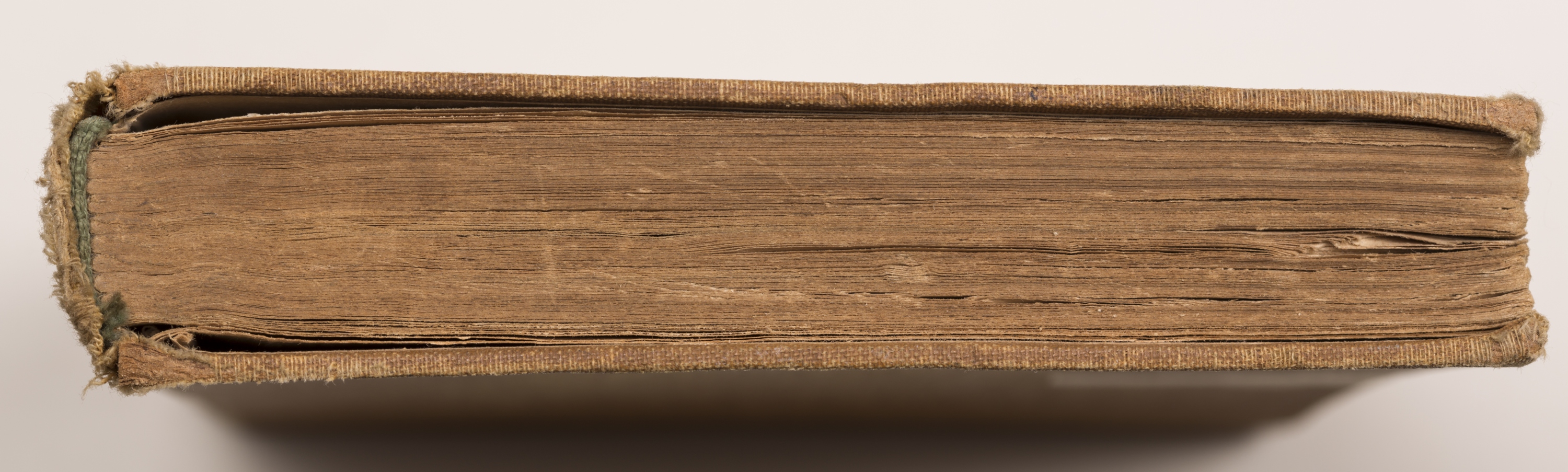Book side. Book Side texture. Торец книги текстура. Текстуры боковых сторон книг. Берты вид сбоку текстура.
