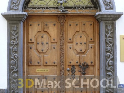 Текстуры деревянных дверей с орнаментами и украшениями - 31